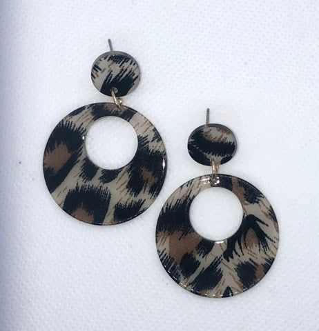 Small wild & sexy leopard hoops