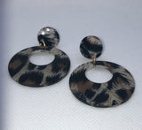 Small wild & sexy leopard hoops